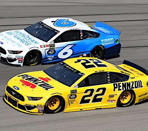 Pennzoil 400 Presented by Jiffy Lube